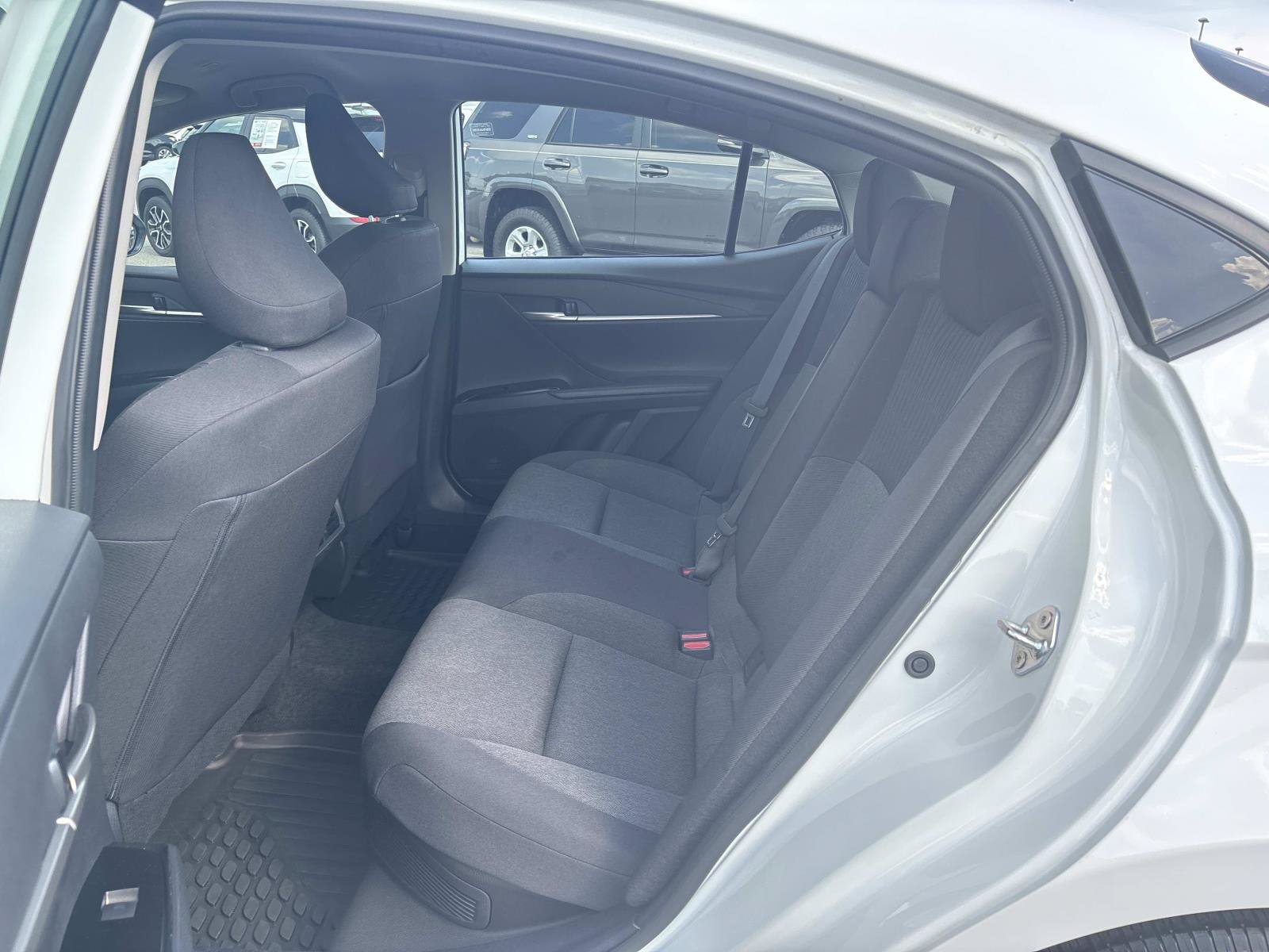 Used 2025 Toyota Camry LE FWD image 11
