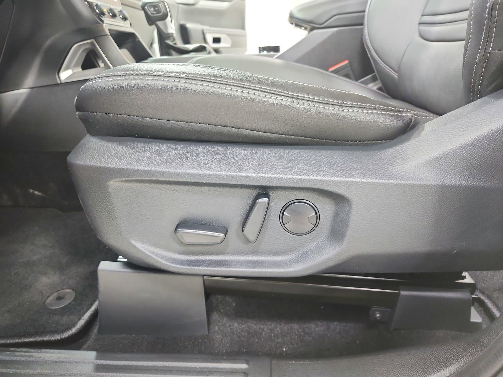 New 2026 Ford Ranger Lariat w/ FX4 Off-Road Package image 20