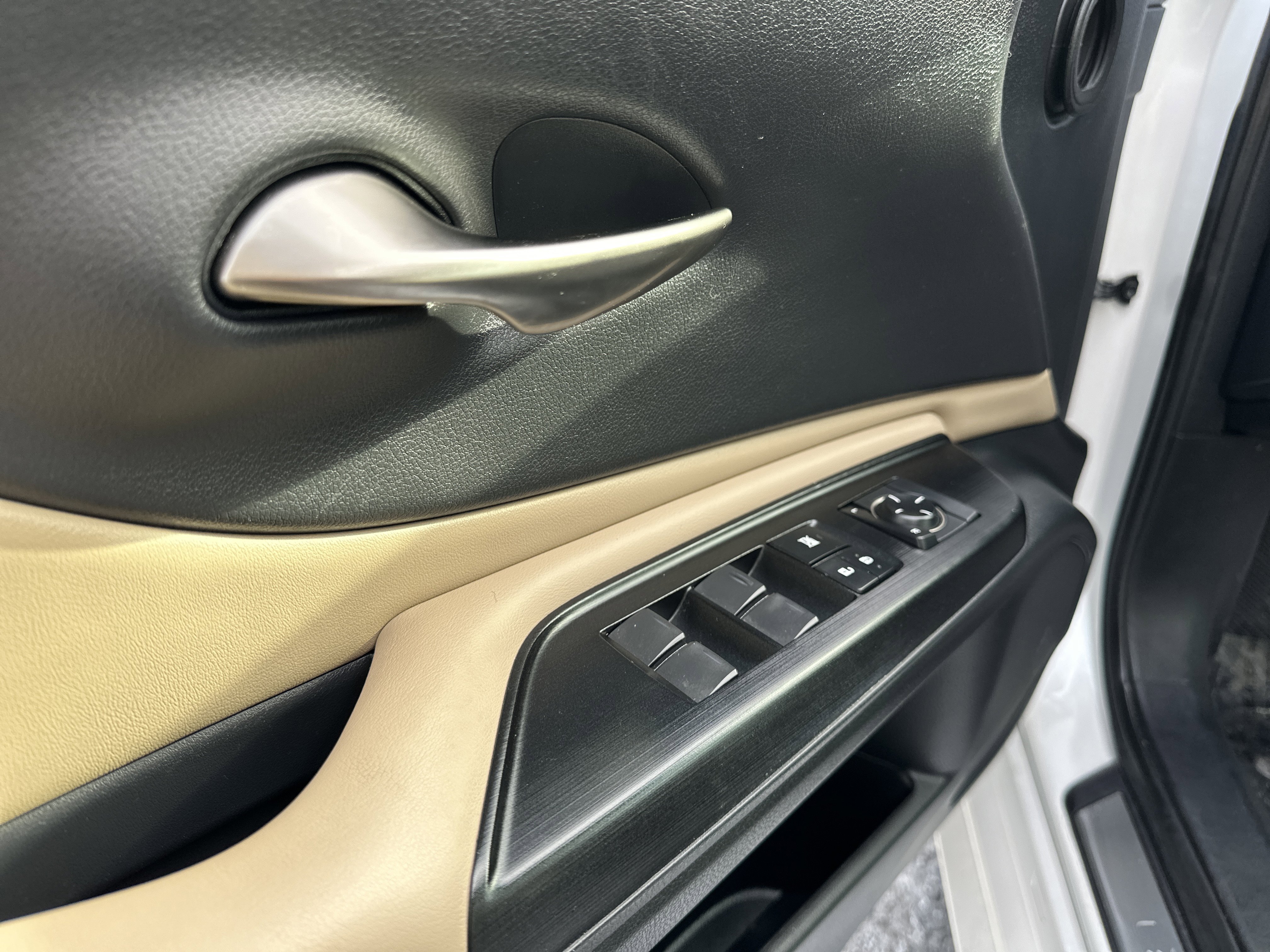 Used 2020 Lexus ES 350 ES 350 w/ Accessory Package 2 image 15