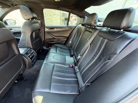 Used 2018 BMW 530i w/ Premium Package RWD image 25