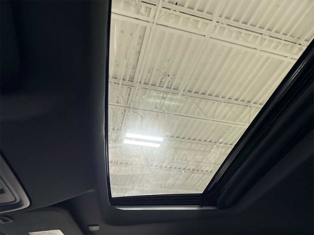 Used 2019 Chevrolet Silverado 1500 High Country w/ Trailer Camera Package image 19