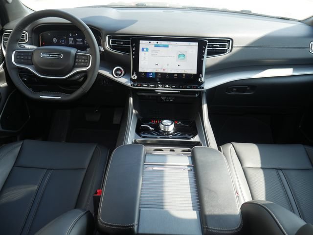 New 2026 Jeep Grand Wagoneer L 4WD w/ Premium Group I image 9