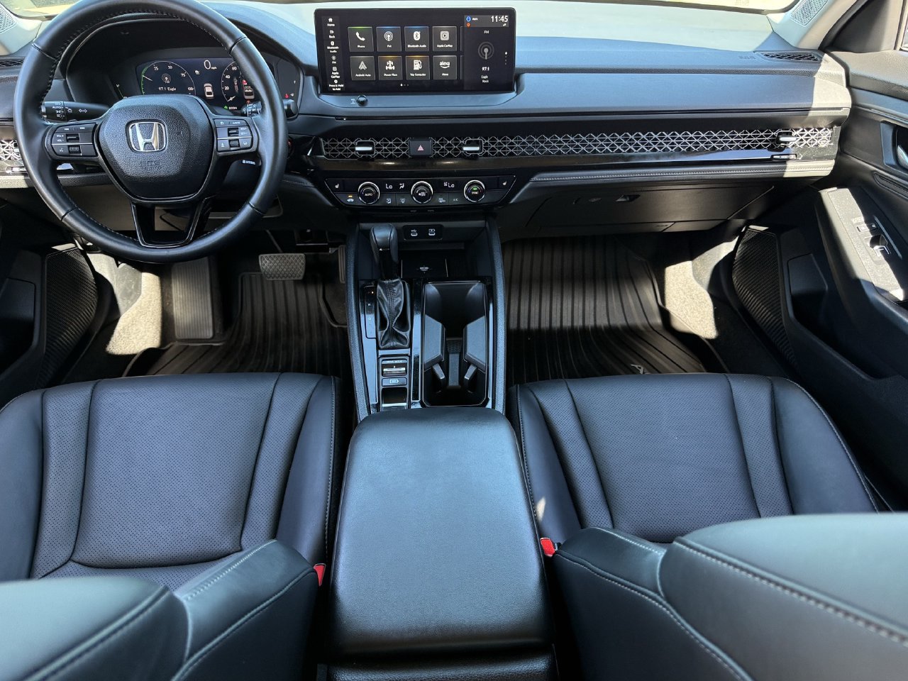 Used 2025 Honda Accord EX-L image 9