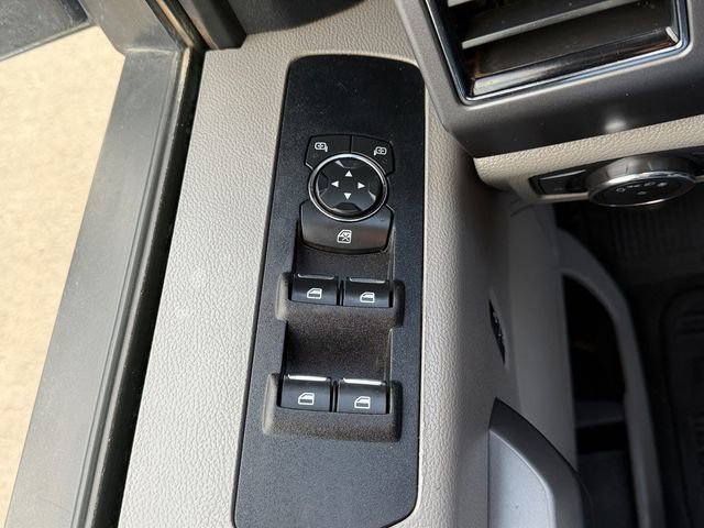 Used 2020 Ford F550 4x4 Crew Cab Super Duty image 15