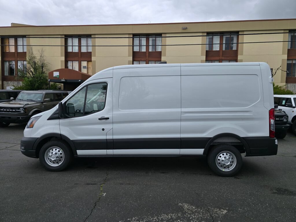 New 2026 Ford Transit 250 148 Medium Roof Extended AWD image 8