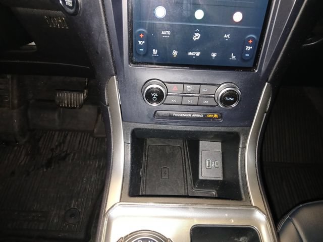 Used 2023 Ford Edge SEL w/ Sport Appearance Package AWD/4WD image 28