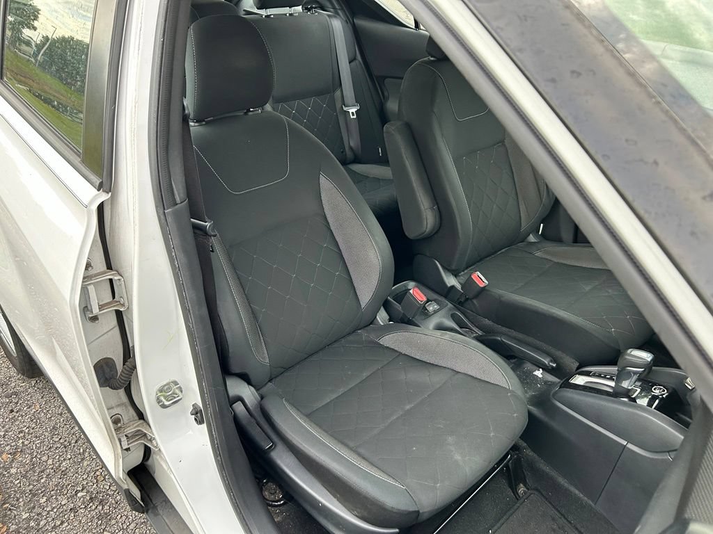 Used 2020 Nissan Kicks S FWD image 16