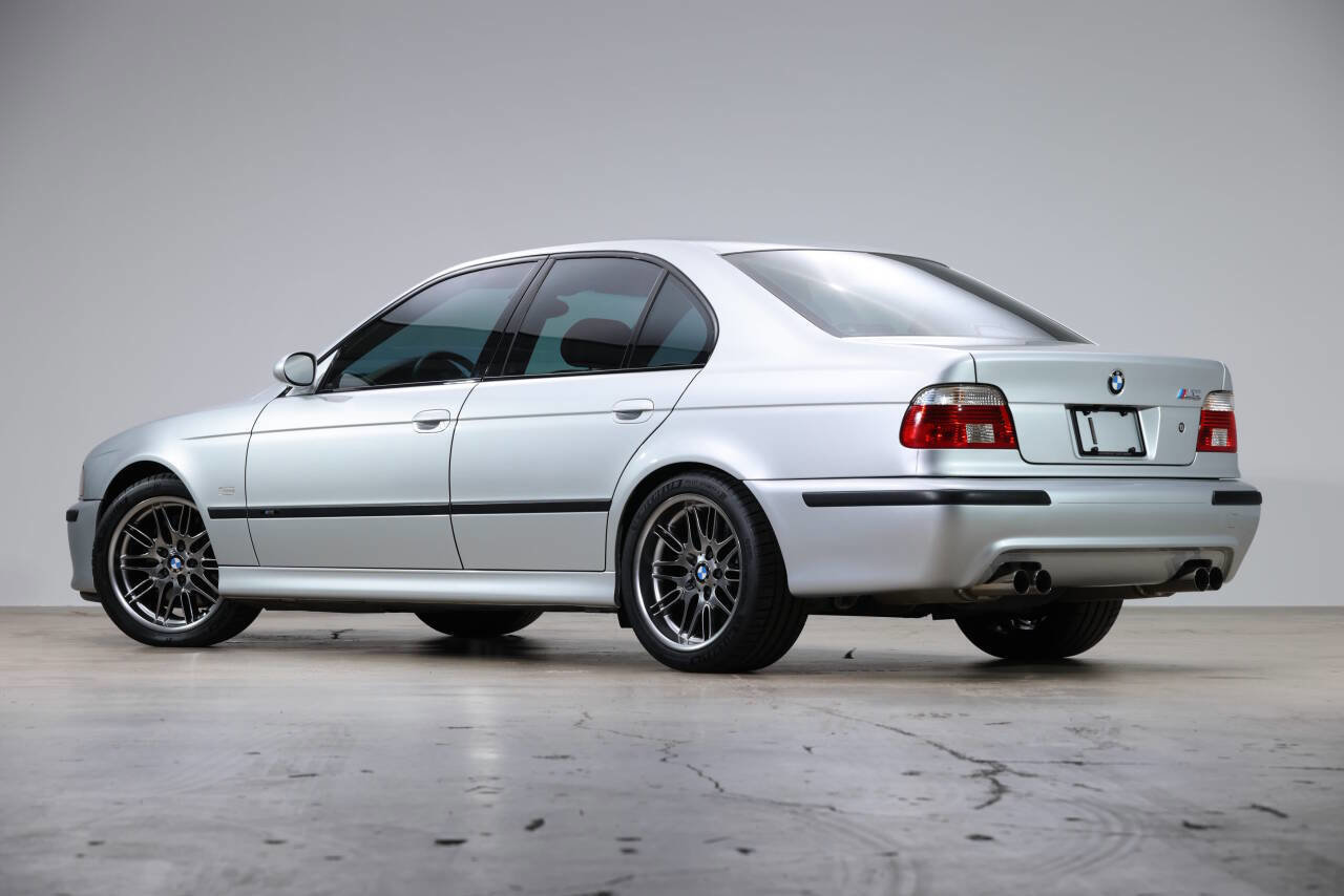 Used 2003 BMW M5 image 7