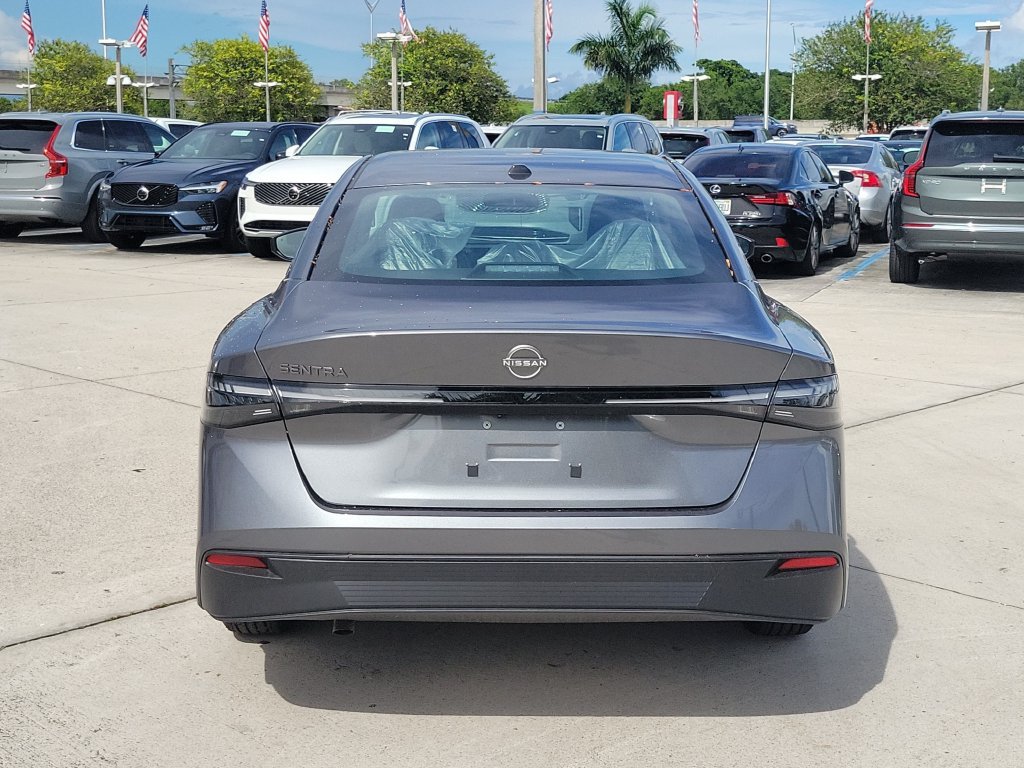 New 2027 Nissan Sentra S w/ Floor Mat Package FWD image 5