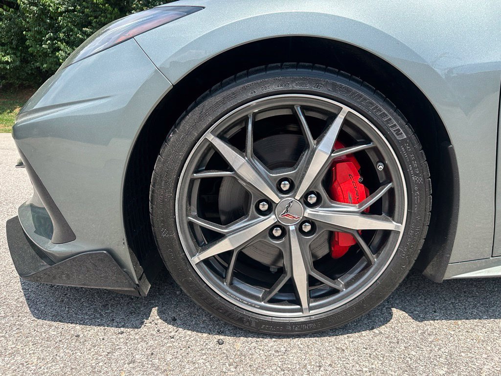 Used 2022 Chevrolet Corvette Stingray Preferred Cpe w/ Z51 Performance Package RWD image 8