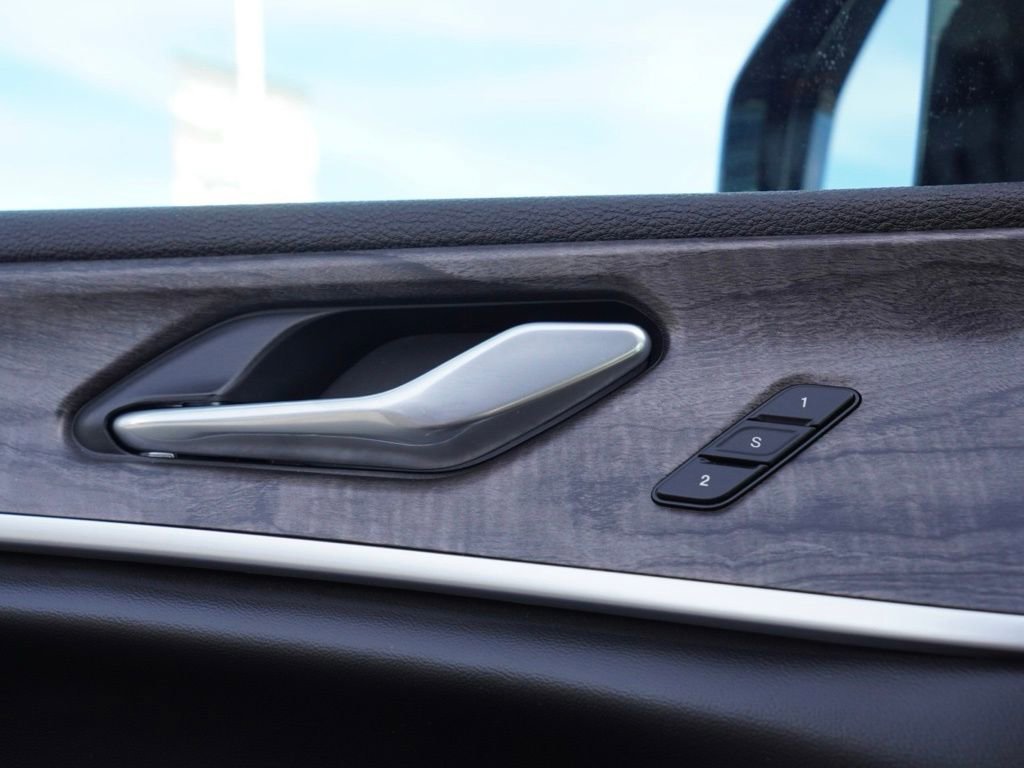 Certified 2024 Jeep Grand Cherokee Limited image 10