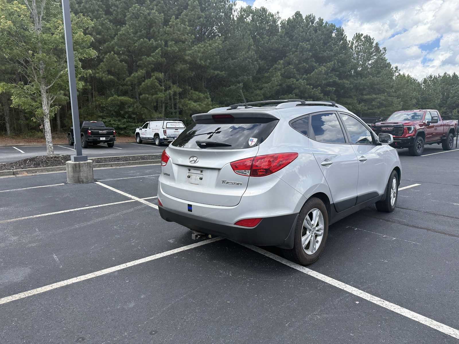 Used 2011 Hyundai Tucson GLS FWD image 4