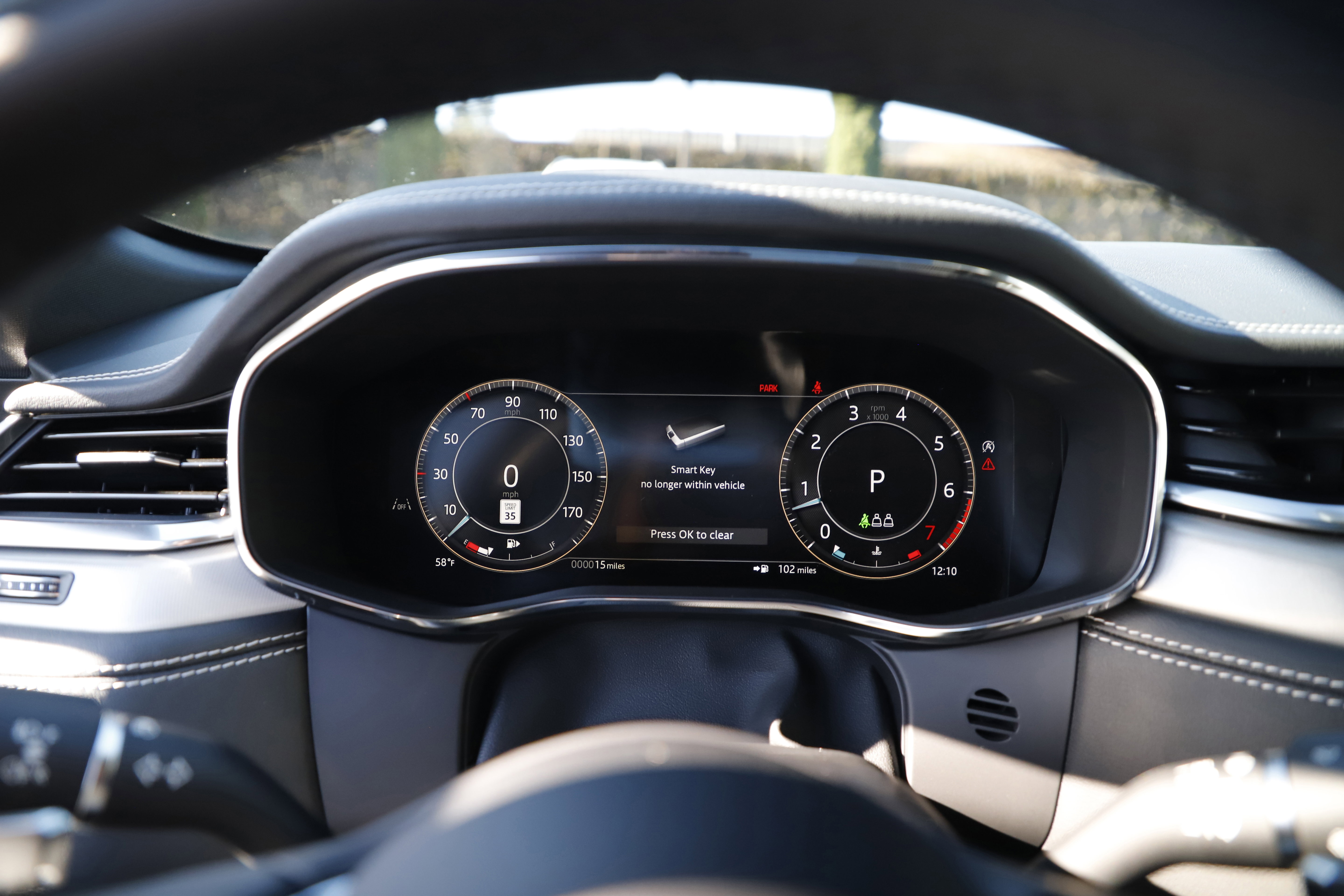 New 2026 Jaguar F-PACE R-Dynamic S image 24