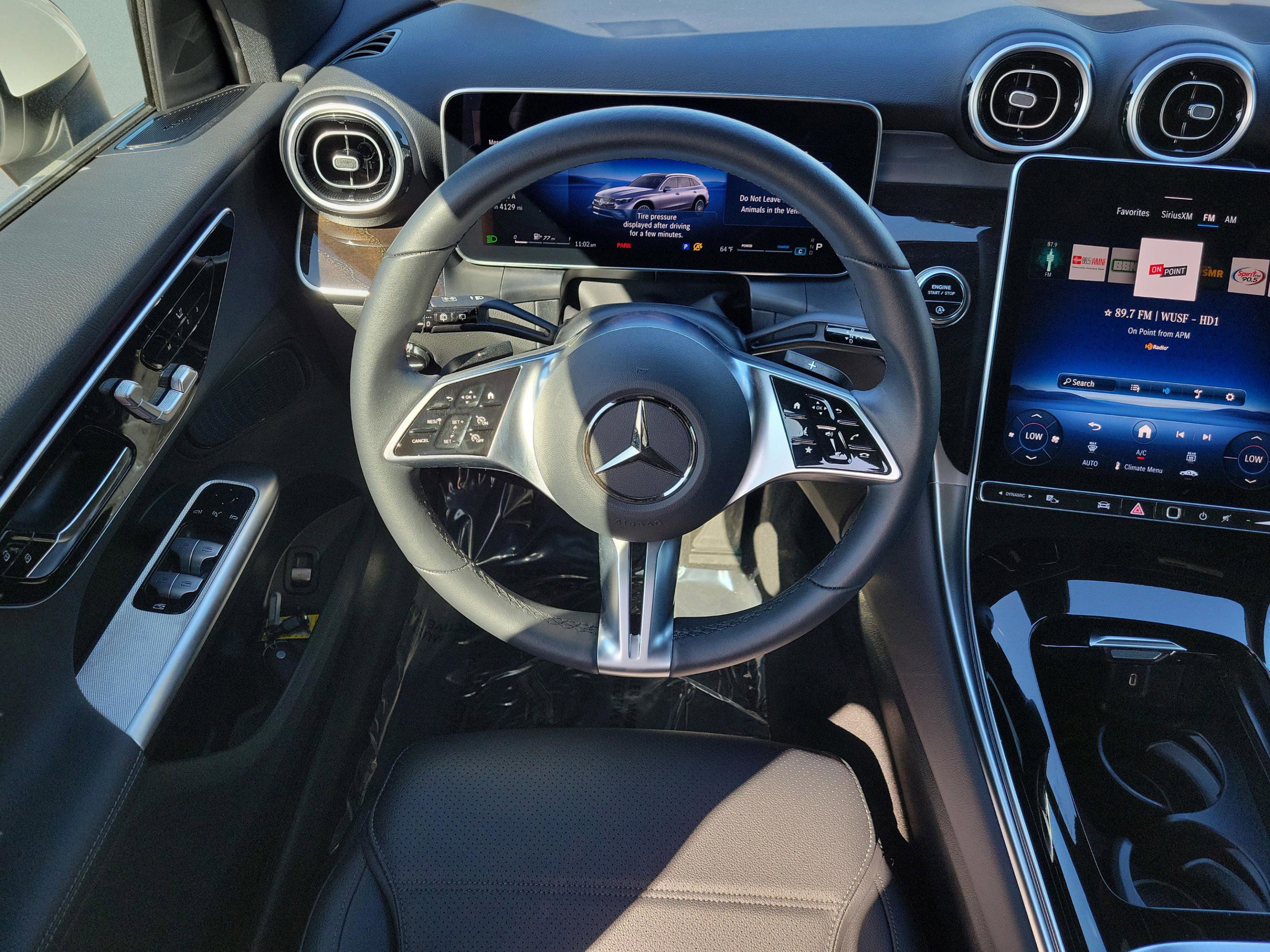 Used 2026 Mercedes-Benz GLC 300 4MATIC image 17