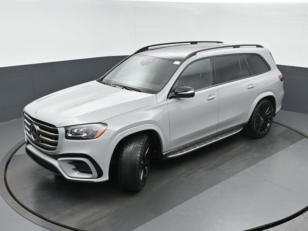 Used 2024 Mercedes-Benz GLS 580 4MATIC image 36