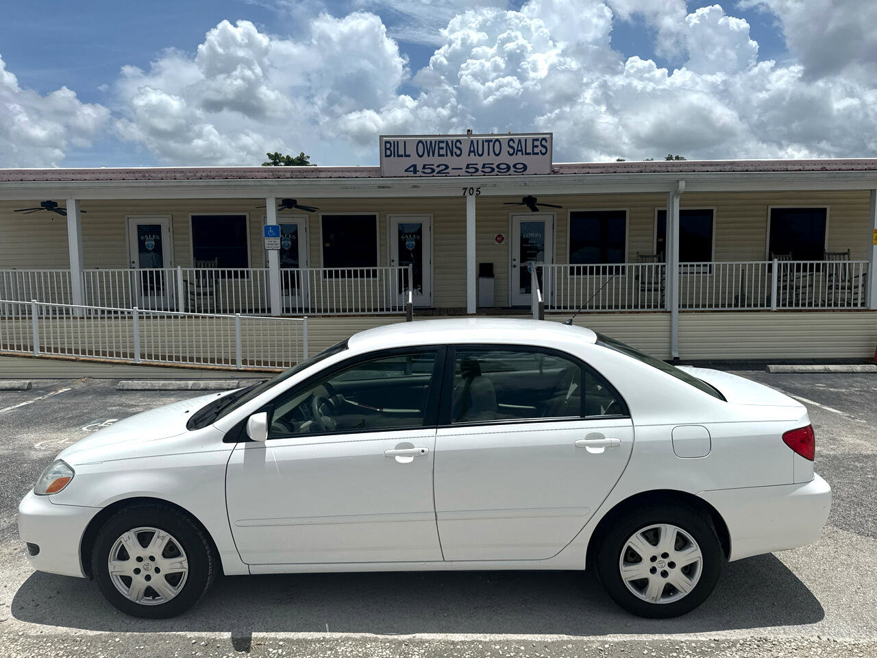 Used 2007 Toyota Corolla CE image 2