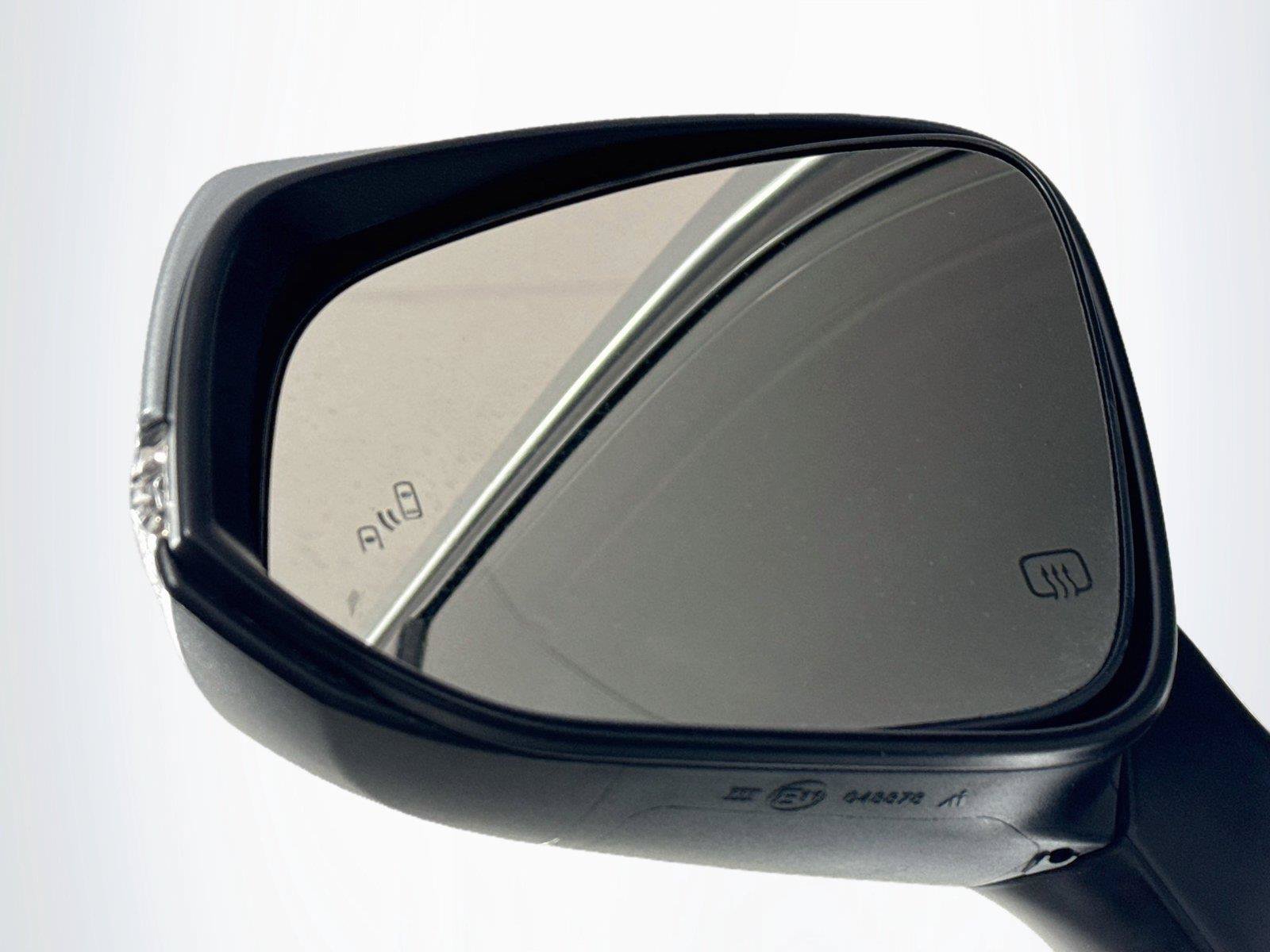 Certified 2025 Toyota Grand Highlander FWD image 5