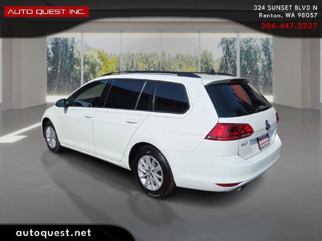 Used 2016 Volkswagen Golf S FWD image 7