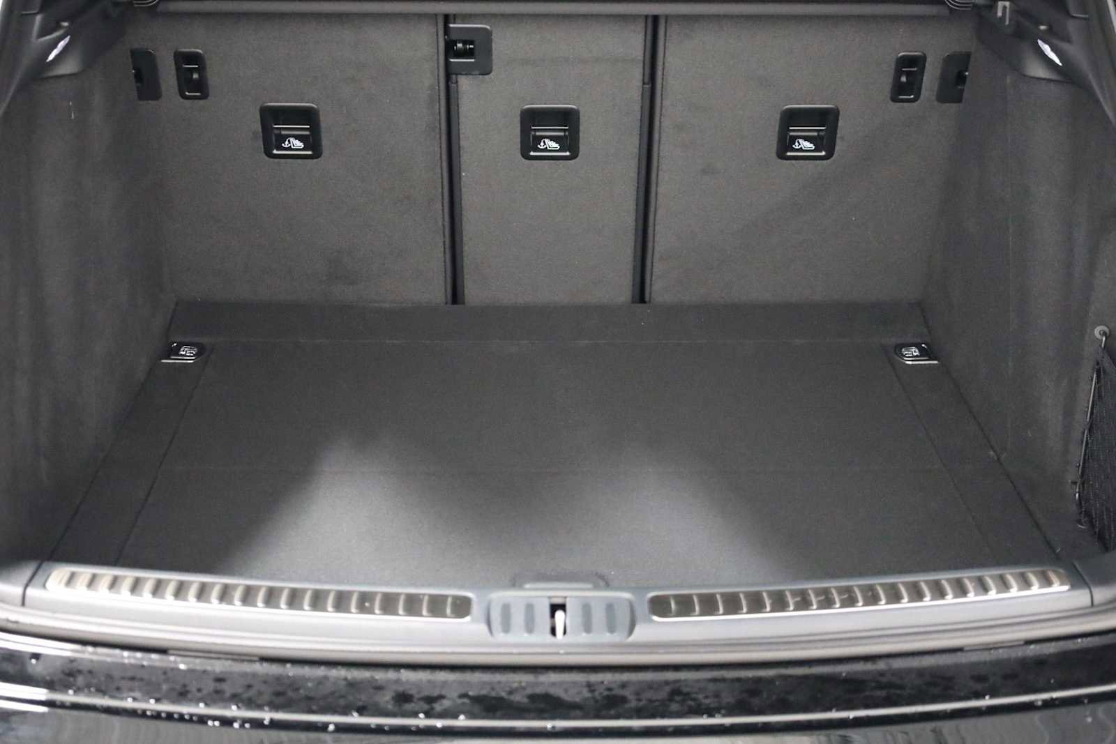 New 2026 Porsche Macan image 41