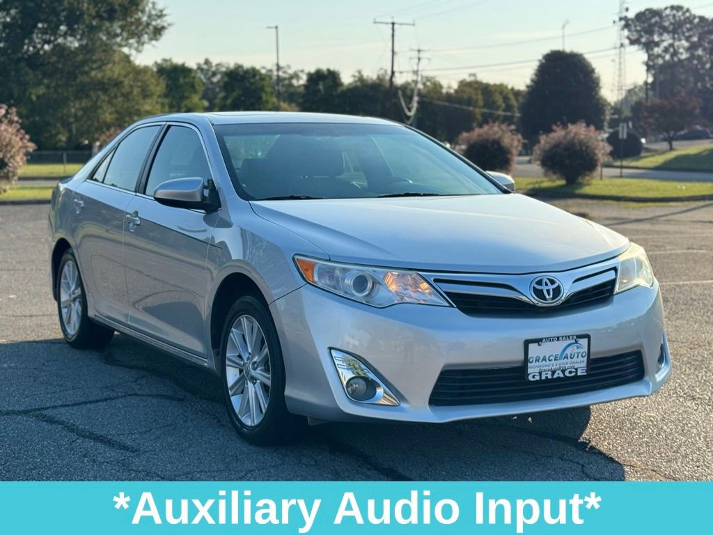 Used 2014 Toyota Camry XLE image 14