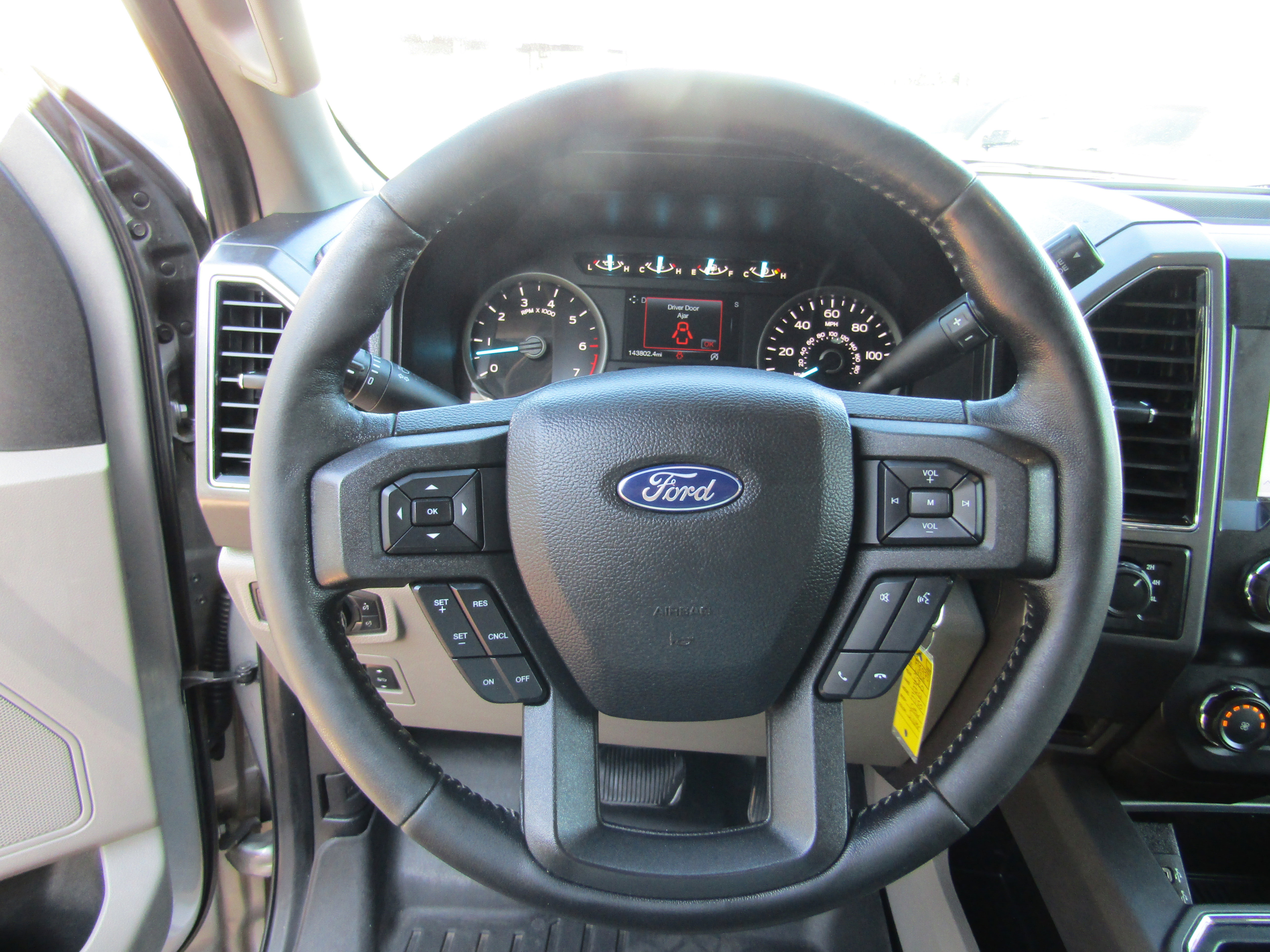 Used 2020 Ford F150 XLT w/ Equipment Group 302A Luxury image 14