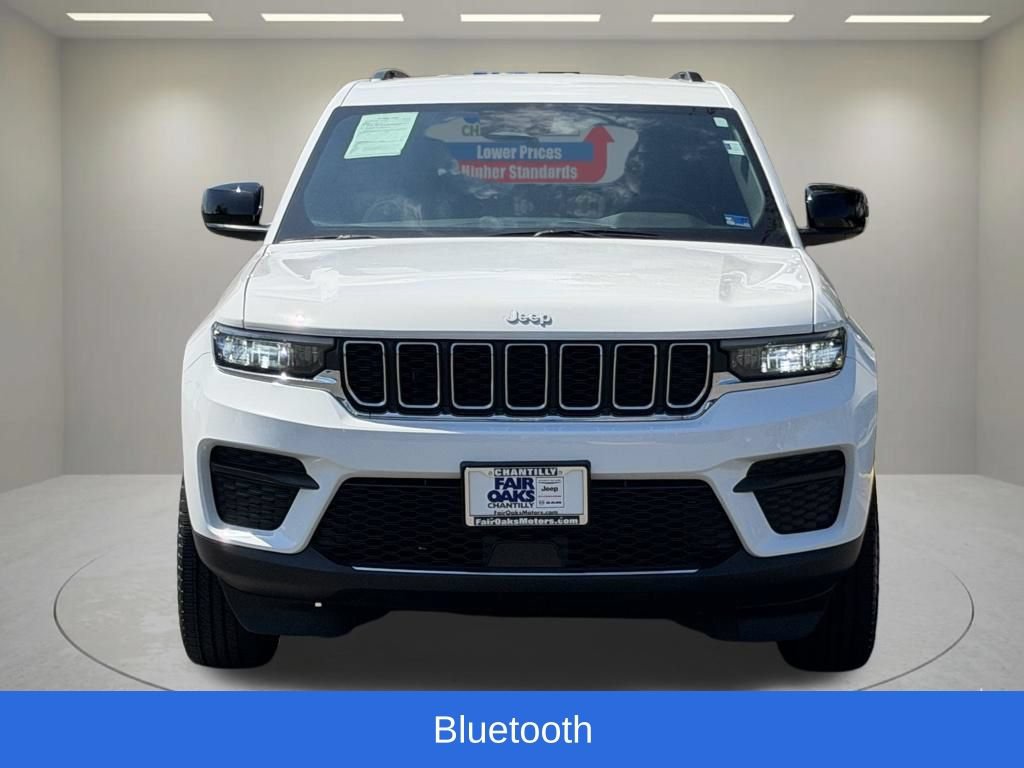 Certified 2024 Jeep Grand Cherokee Laredo w/ MOPAR Finishing Package RWD image 5