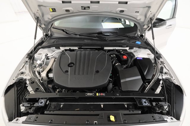 Used 2024 Volvo S60 B5 Plus image 5
