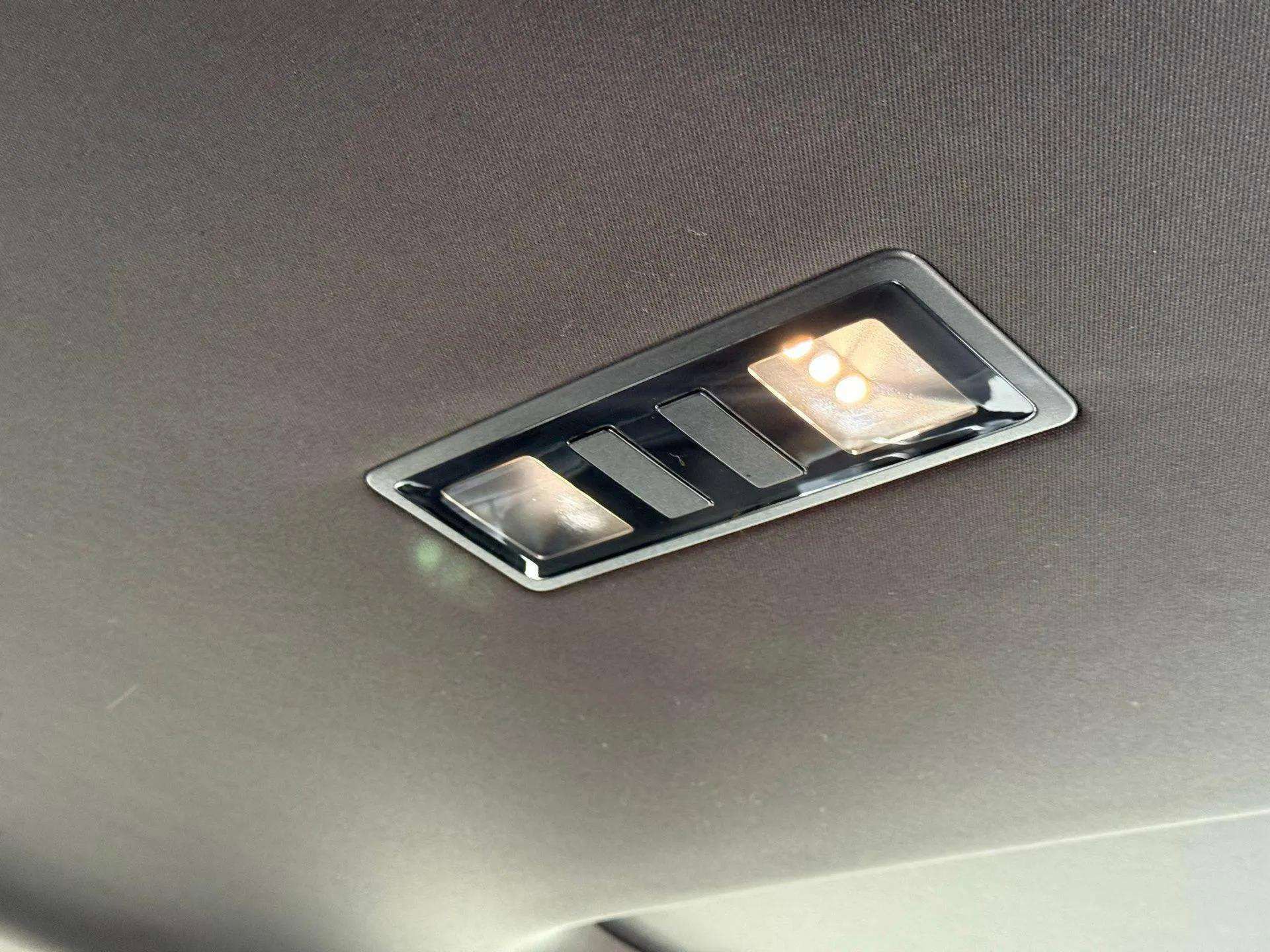 Used 2024 Lexus GX 550 w/ Accessory Package (2T) image 30