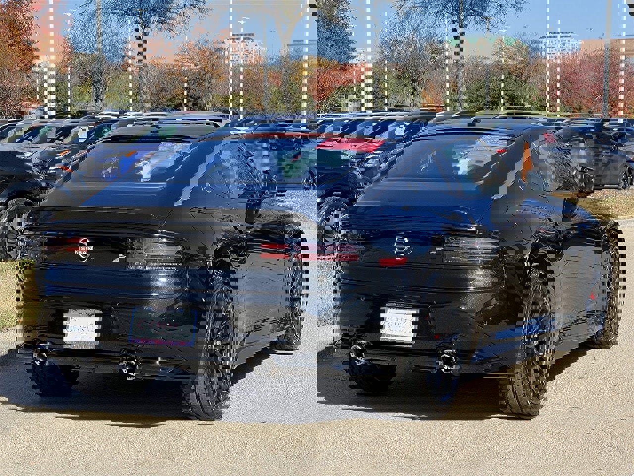 Certified 2024 Nissan Z Performance w/ Floor Mat Package image 4