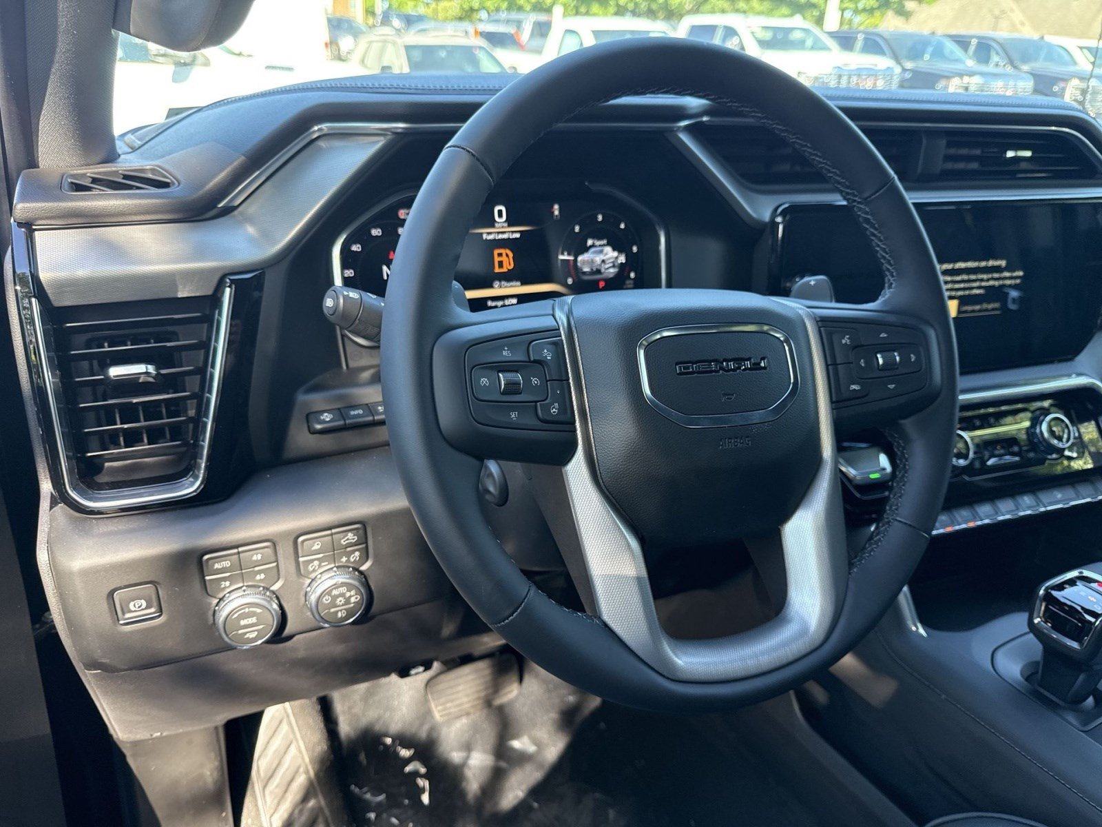 New 2026 GMC Sierra 1500 Denali w/ Denali Reserve Package AWD/4WD image 14