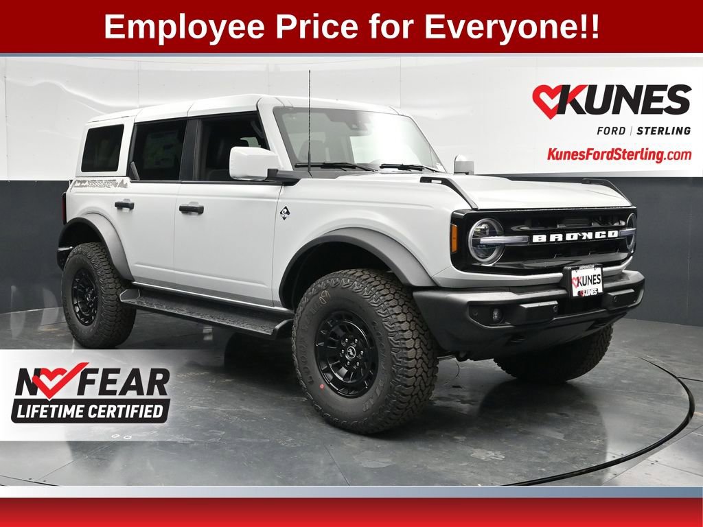 New 2026 Ford Bronco Outer Banks AWD/4WD image 1