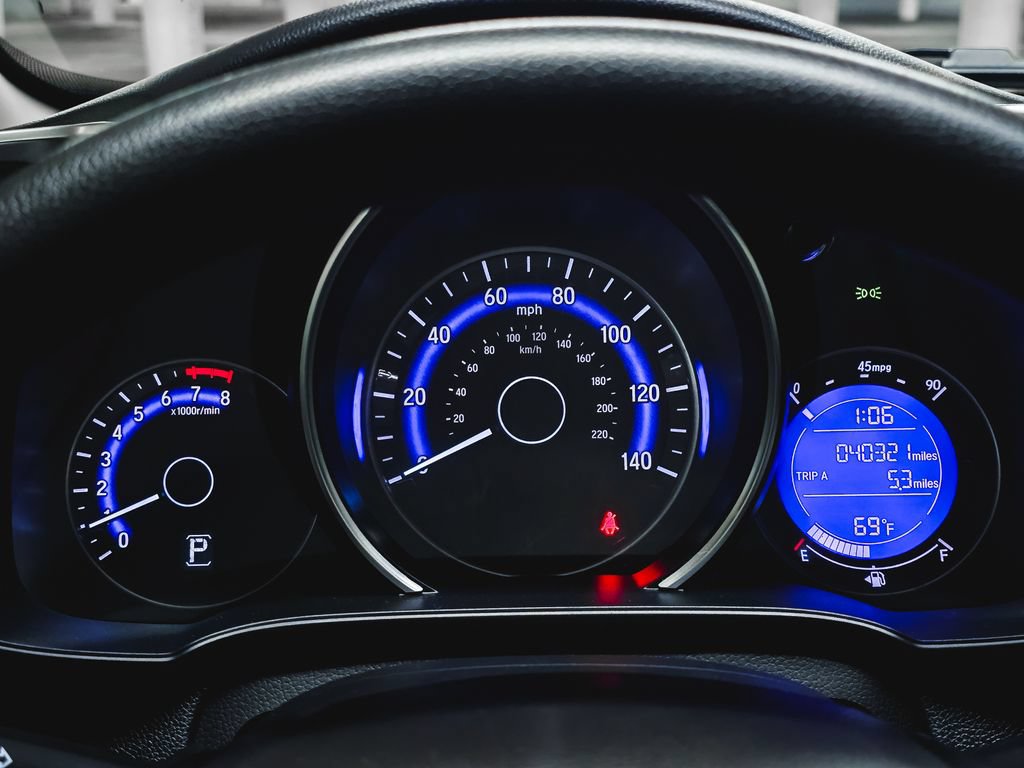 Used 2020 Honda Fit LX image 22