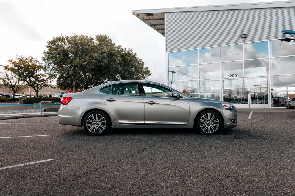 Used 2014 Kia Cadenza Premium FWD image 8