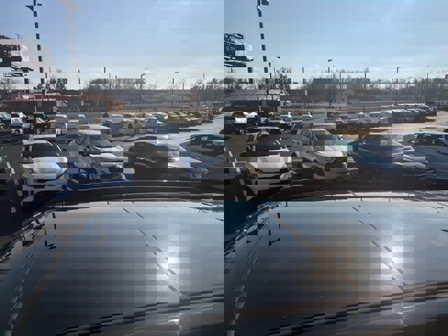 Used 2021 Chevrolet TrailBlazer RS w/ Sun and Liftgate Package image 4