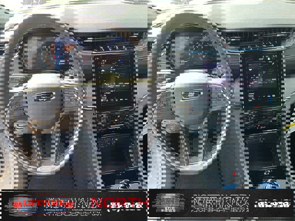 New 2025 Jeep Grand Cherokee Altitude image 8