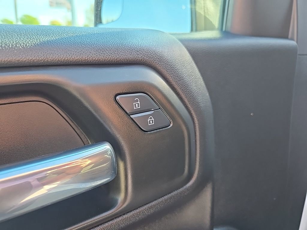 Used 2025 Chevrolet Silverado 1500 Custom AWD/4WD image 40