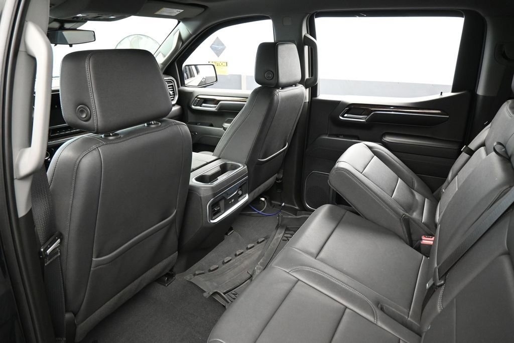 Used 2023 GMC Sierra 1500 Elevation w/ Elevation Premium Package RWD image 42