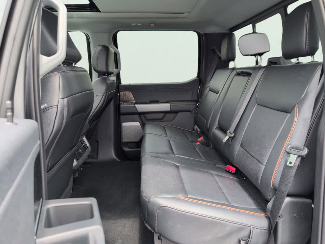 New 2025 Ford F250 Lariat w/ Lariat Ultimate Package image 10