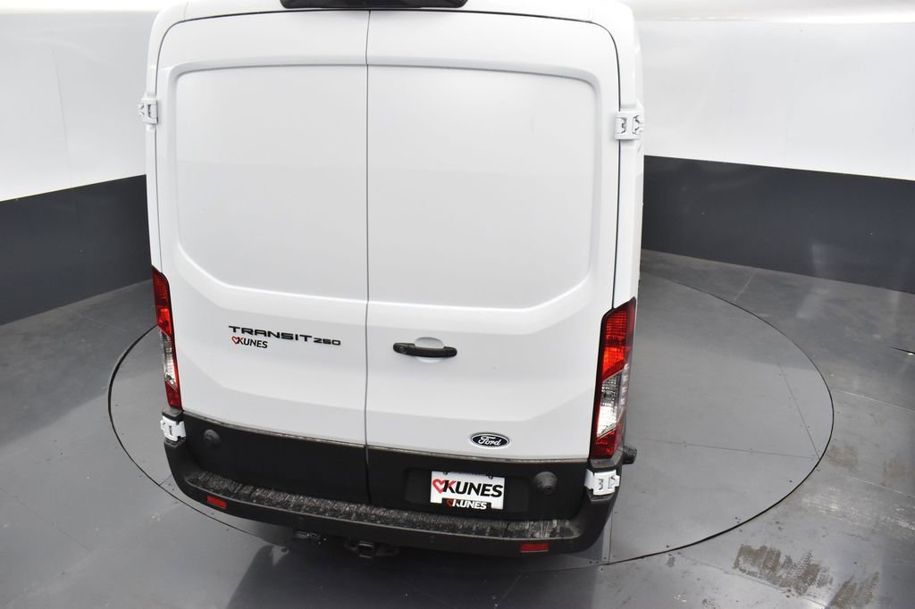 New 2026 Ford Transit 250 148 Medium Roof image 19