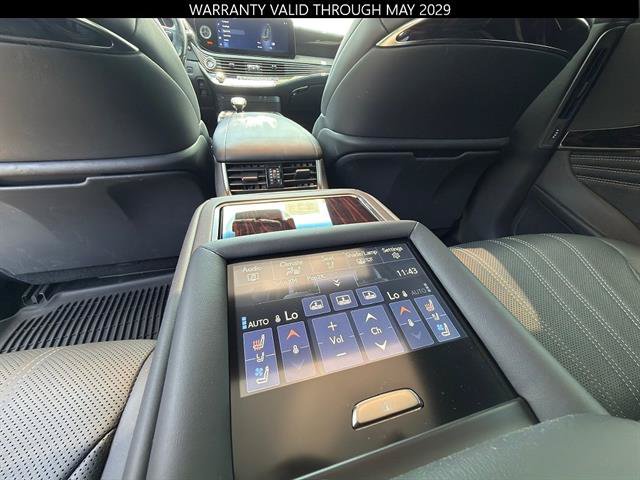 Used 2023 Lexus LS 500 w/ Luxury Package RWD image 14