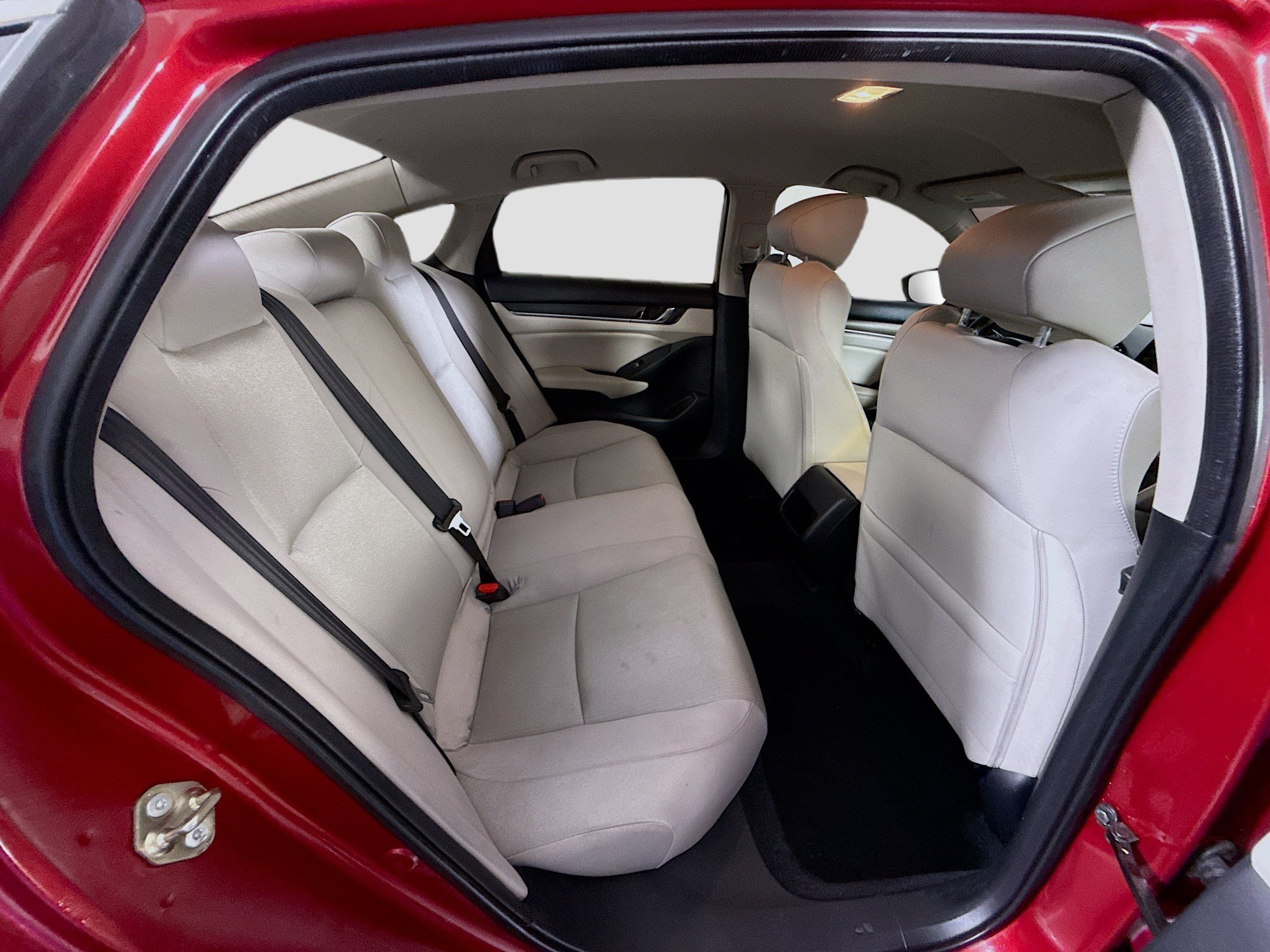 Used 2018 Honda Accord LX image 27