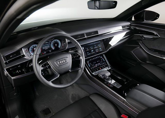 New 2026 Audi A8 L 3.0T image 3