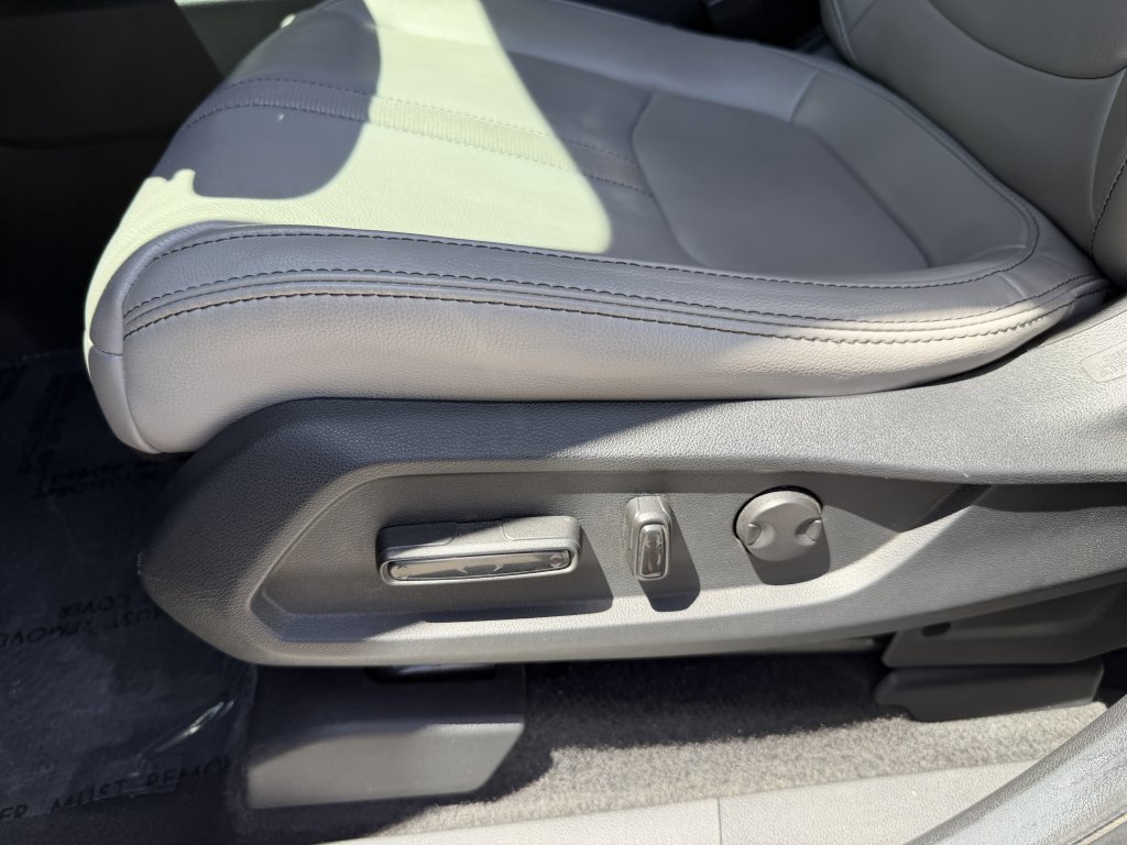 Used 2024 Honda Pilot EX-L image 32