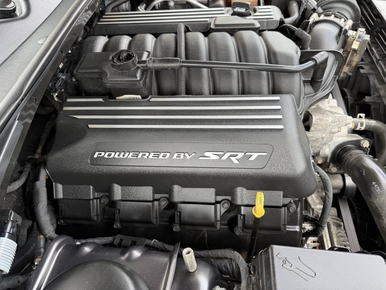 Used 2016 Dodge Challenger R/T Scat Pack w/ Leather Interior Group RWD image 10