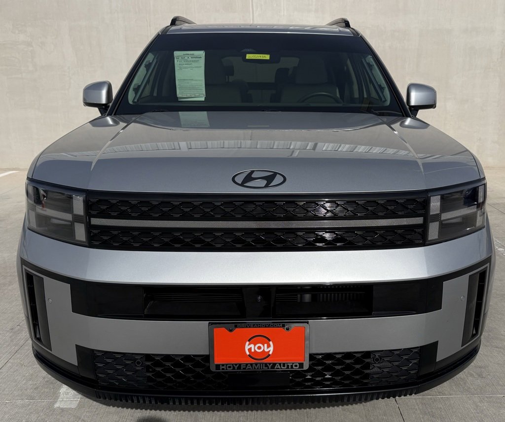 Used 2024 Hyundai Santa Fe Calligraphy image 2
