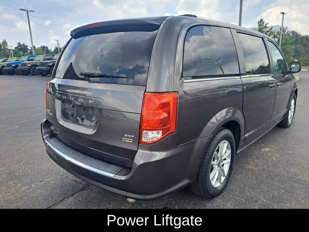 Used 2019 Dodge Grand Caravan SXT FWD image 3