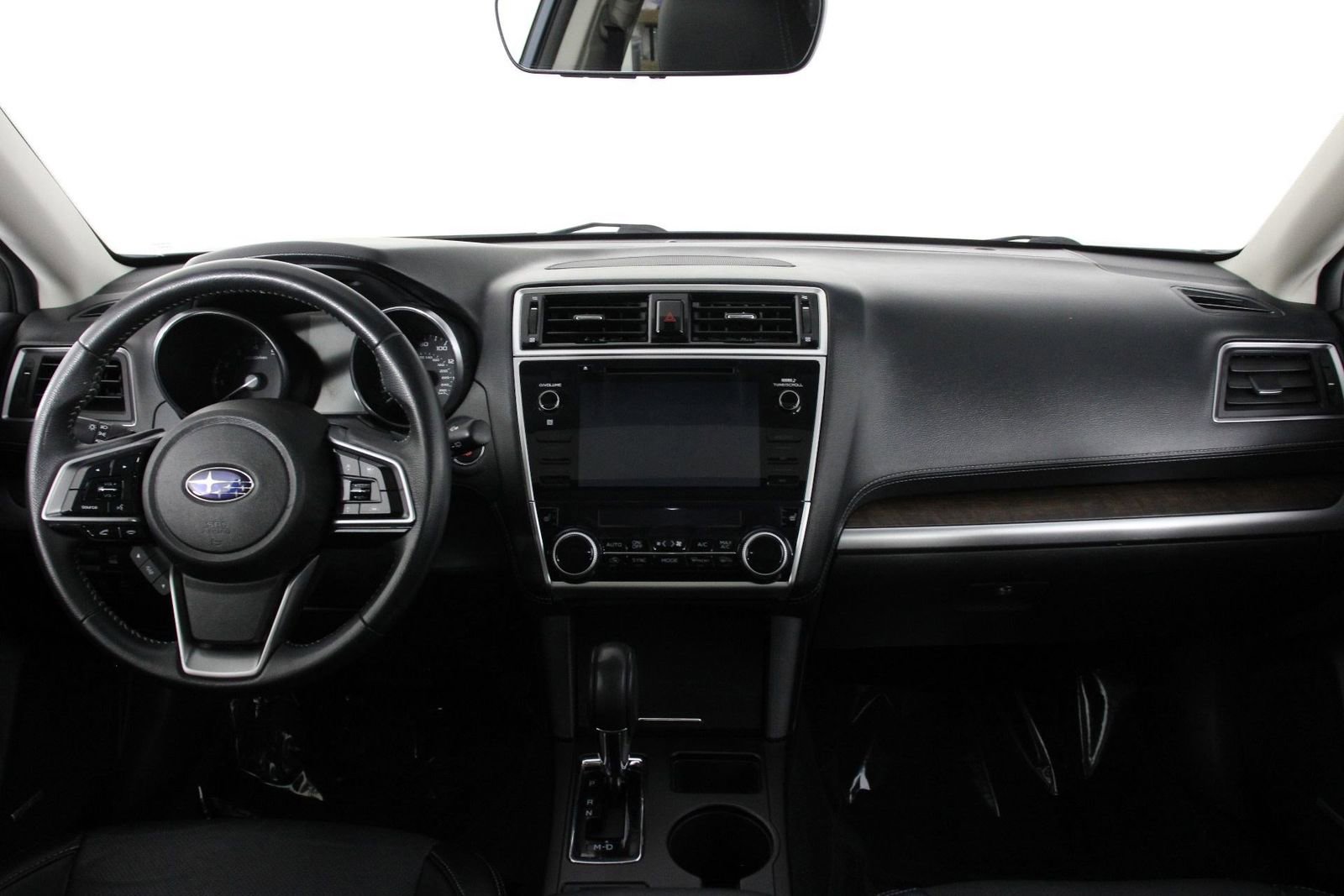 Used 2018 Subaru Outback 3.6R Limited image 7