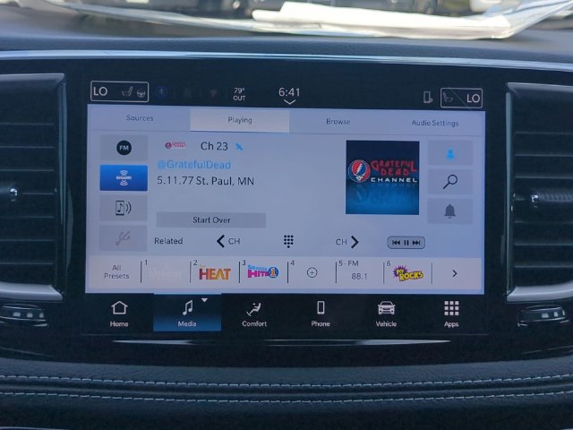 New 2026 Chrysler Pacifica Select FWD image 15