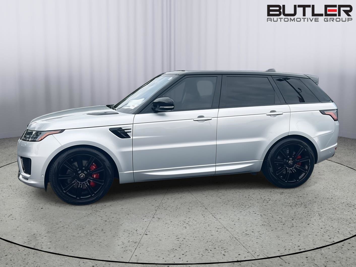 Used 2020 Land Rover Range Rover Sport HSE Dynamic image 3
