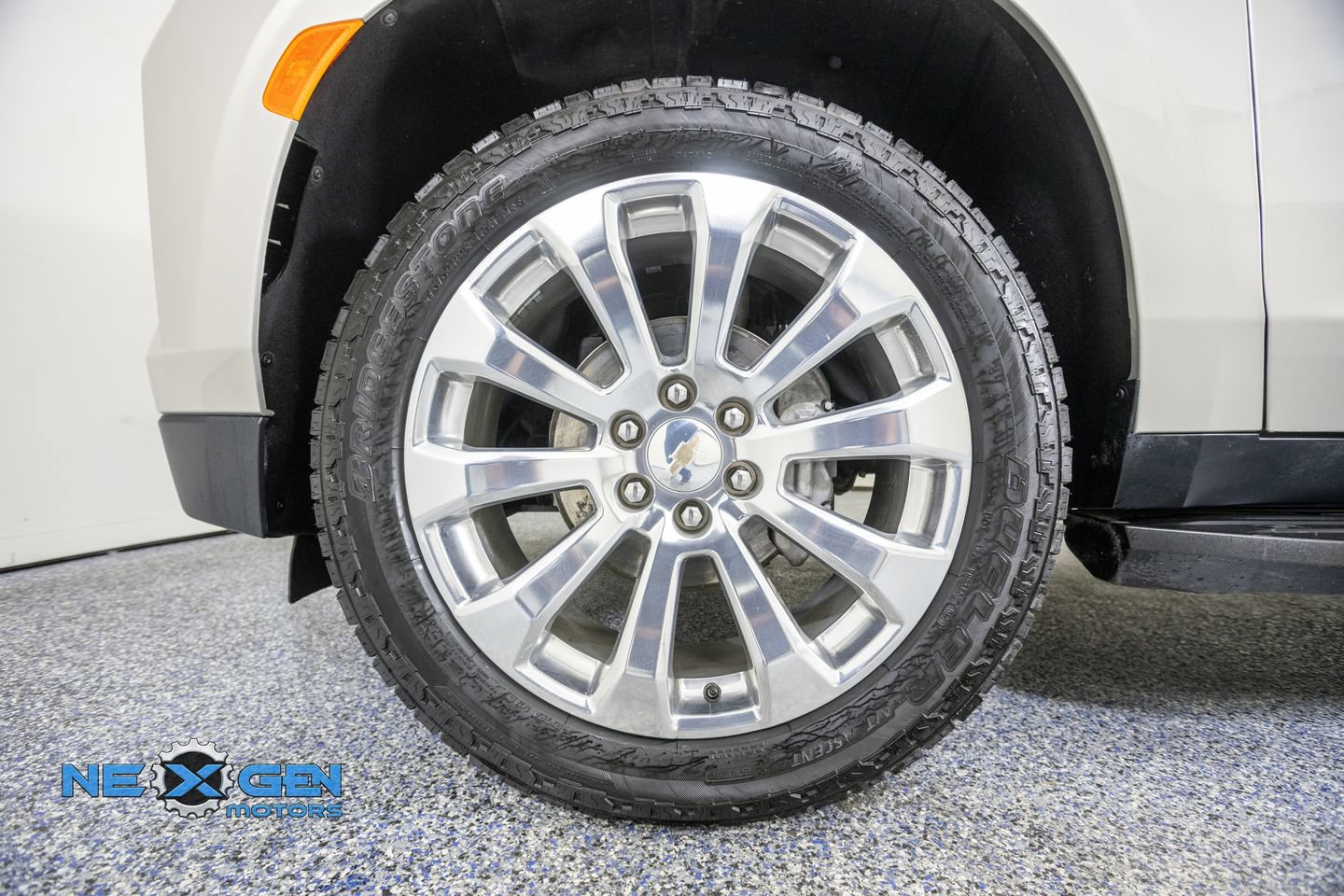 Used 2022 Chevrolet Suburban Premier AWD/4WD image 47